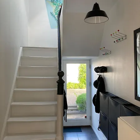 Charmerende - Taet Pa Alt! سفينبورغ