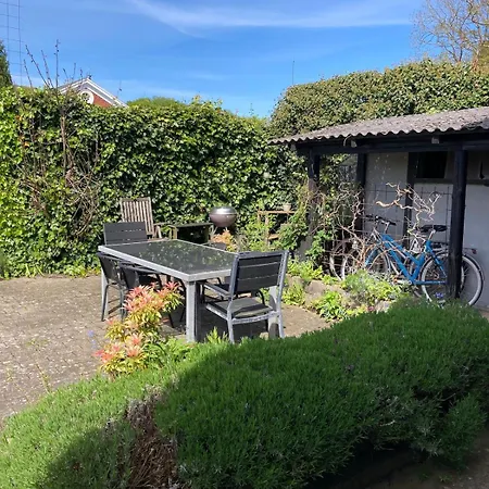 فيلة Charmerende - Taet Pa Alt! سفينبورغ