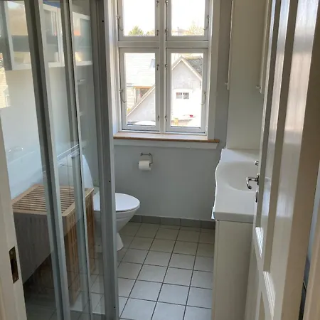 Charmerende - Taet Pa Alt! Свендборг